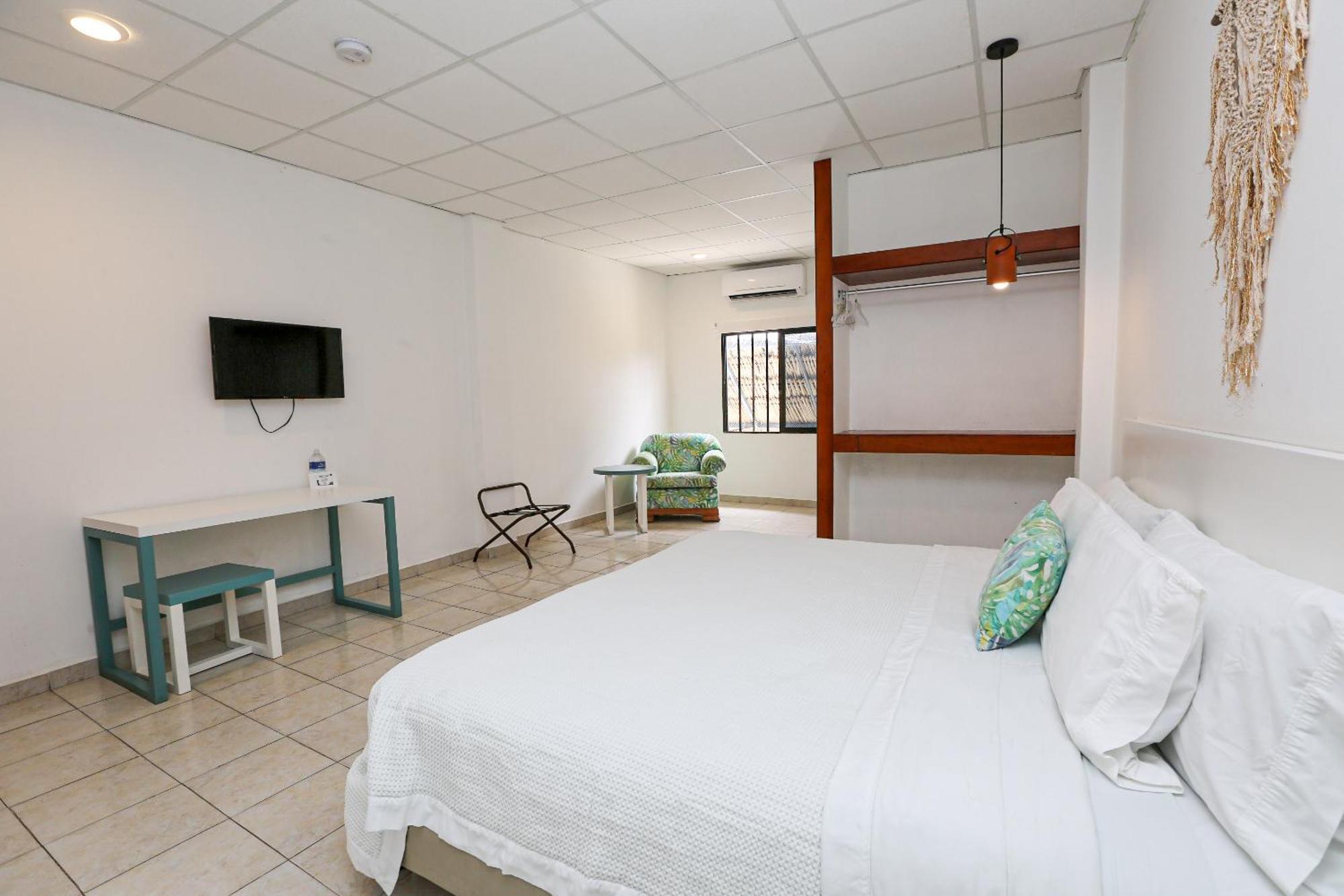 Hotel & Suites Arges - Centro Chetumal Eksteriør bilde