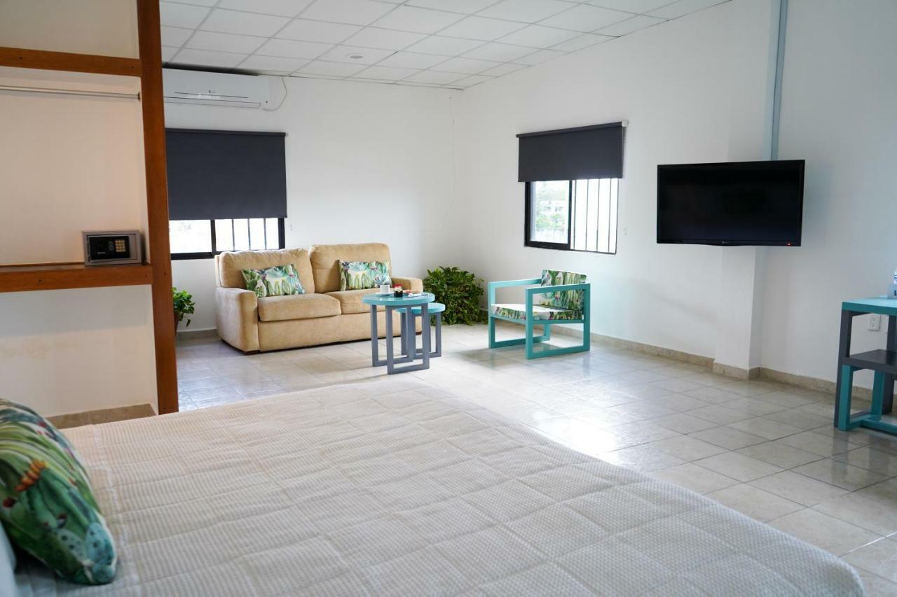 Hotel & Suites Arges - Centro Chetumal Eksteriør bilde
