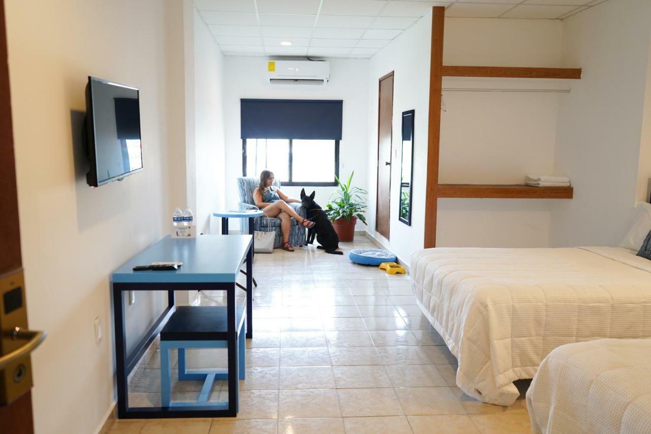 Hotel & Suites Arges - Centro Chetumal Eksteriør bilde